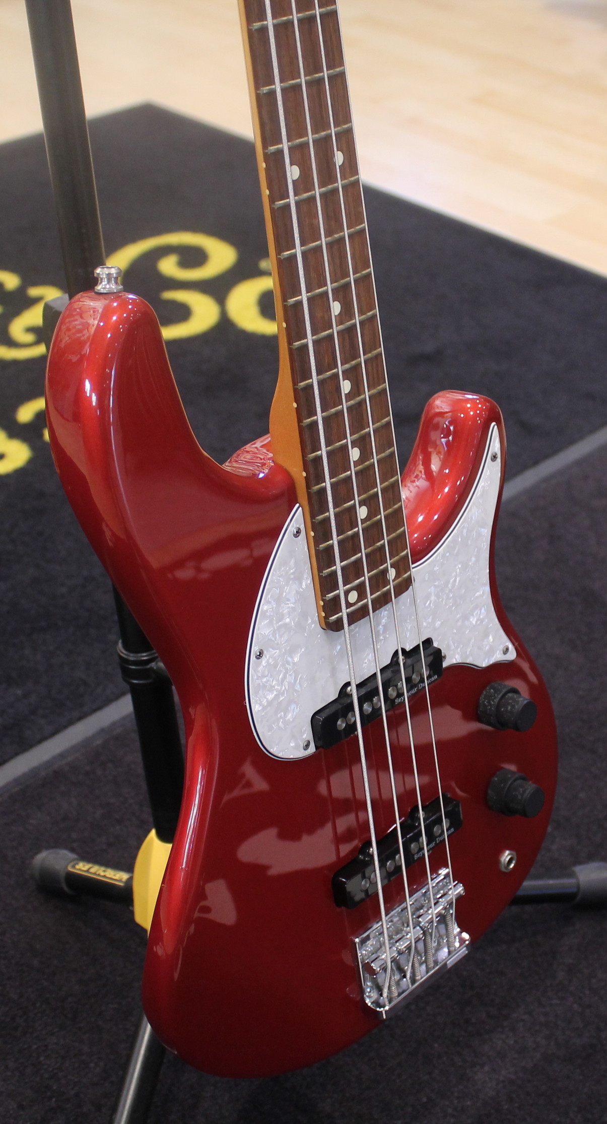 Fender The Urge Stu Hamm Signature Bass USATO cod. 88222 - immagine 2
