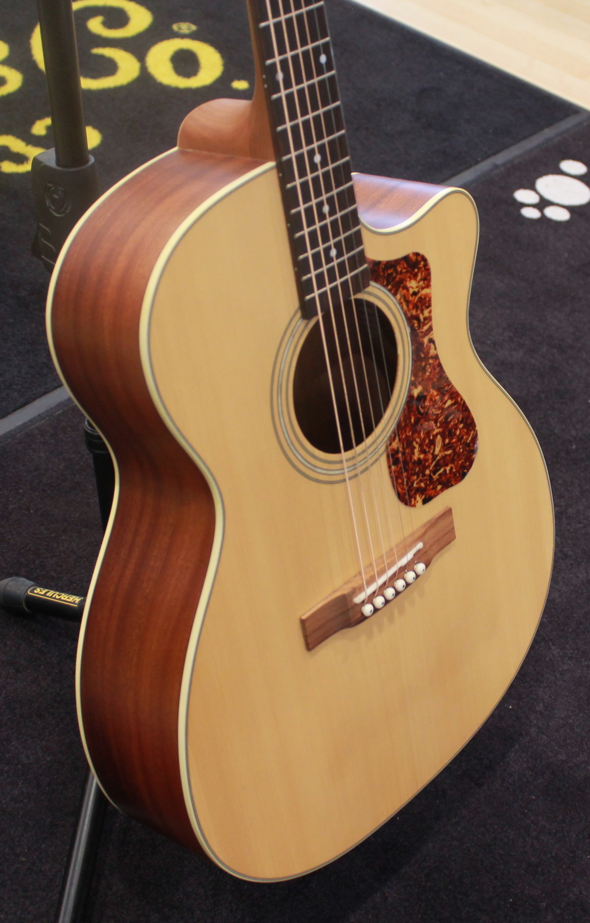 Guild OM240-CE USATO cod. 87022 - immagine 2