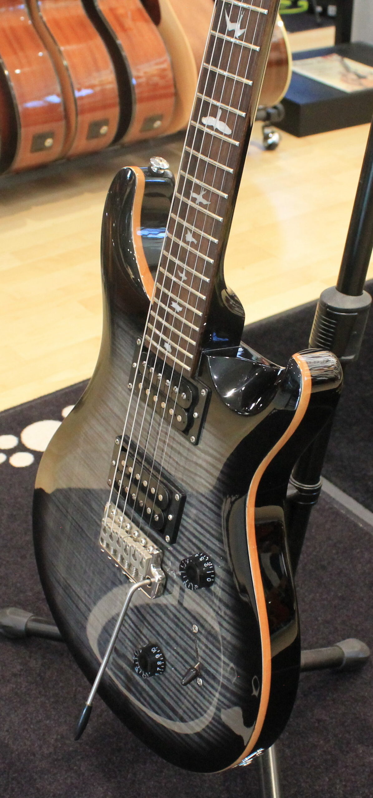 PRS SE Custom 24 Charcoal Burst USATO cod. 95922 - immagine 4