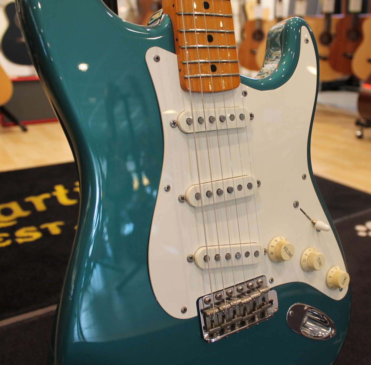 Fender American Vintage '57 Stratocaster Ocean Turquoise Metallic USATO cod. 113422 - immagine 3