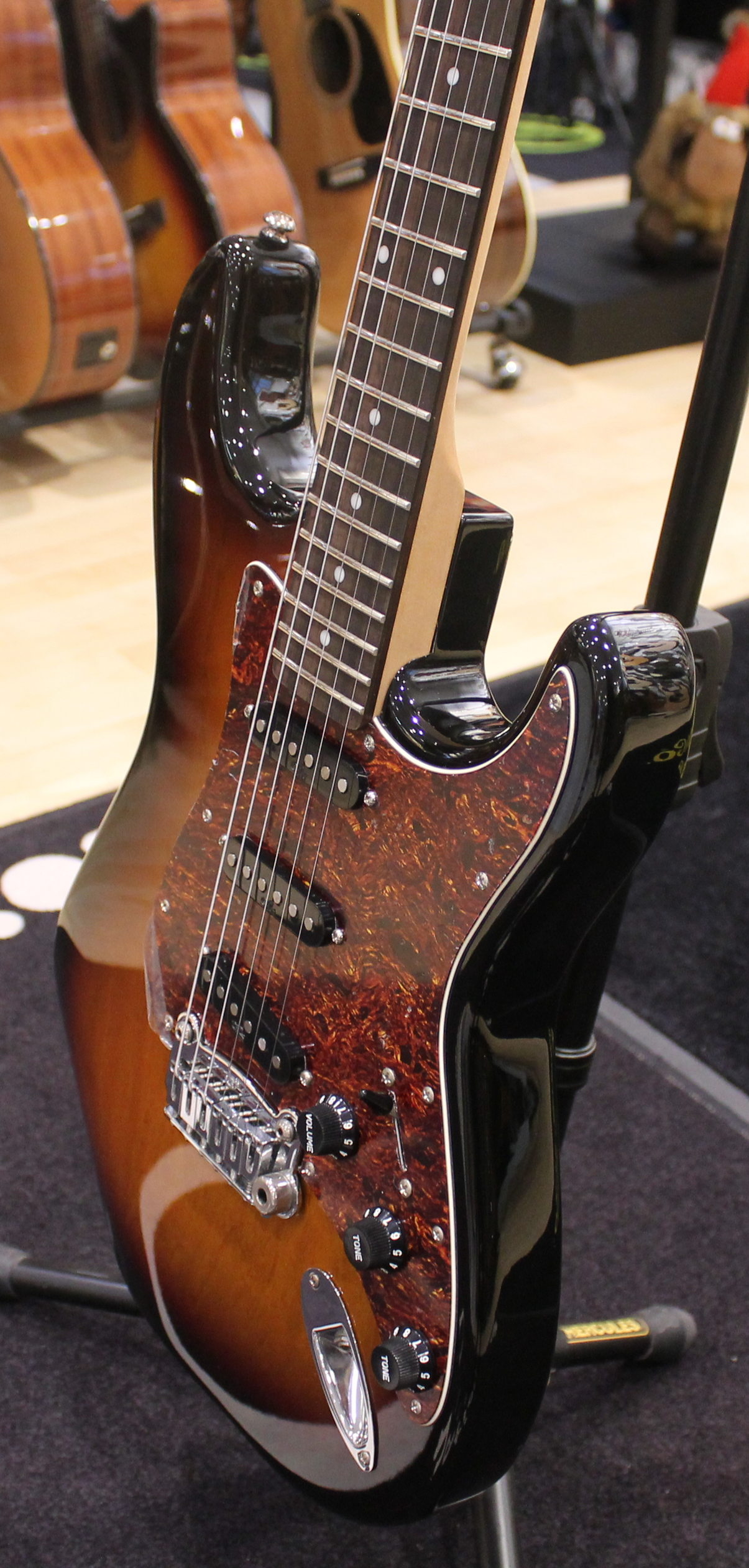 G&L Tribute Legacy Premium 3TS USATO - immagine 4