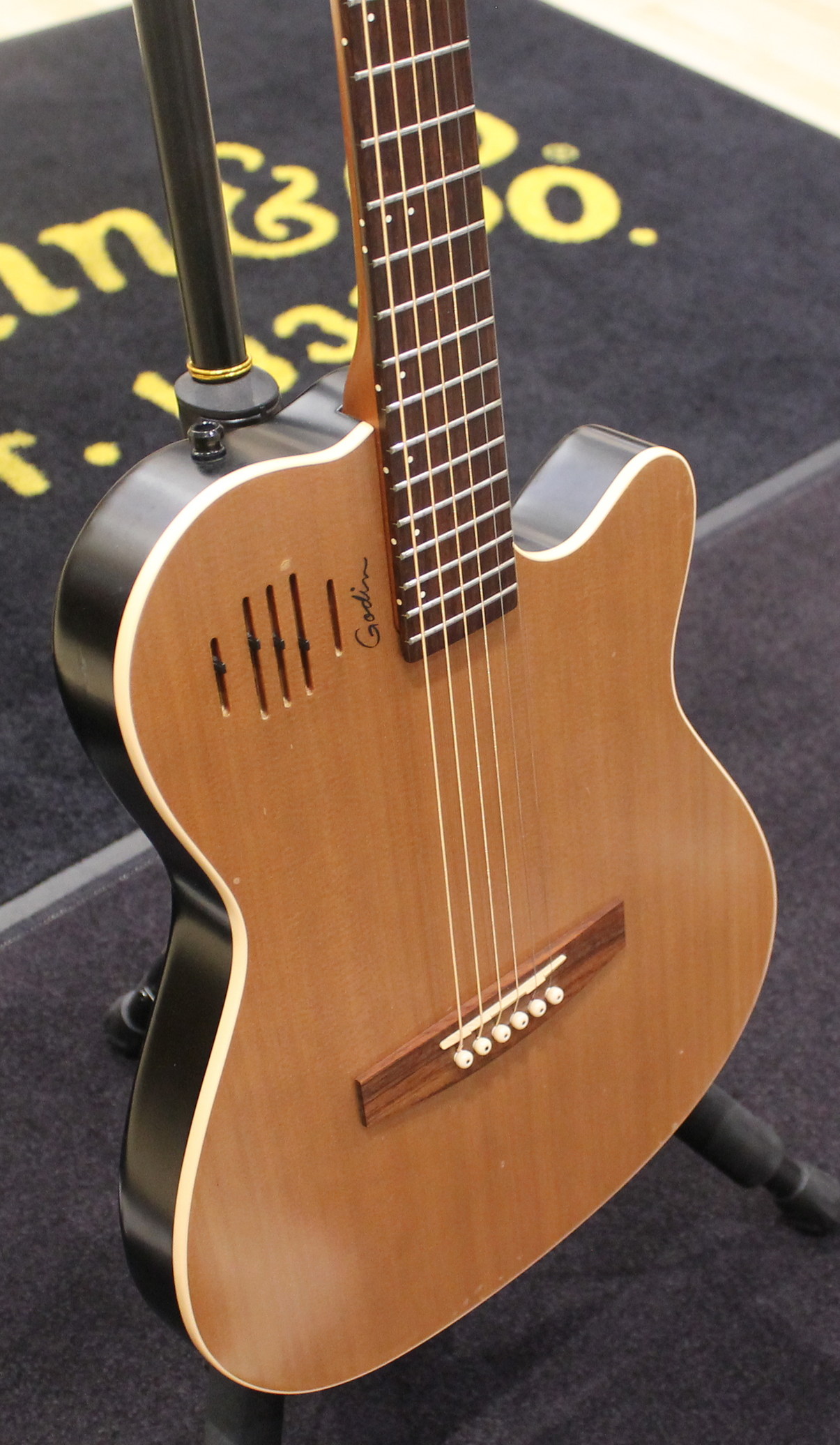 Godin A6 Natural SG USATO cod. 114422 - immagine 2