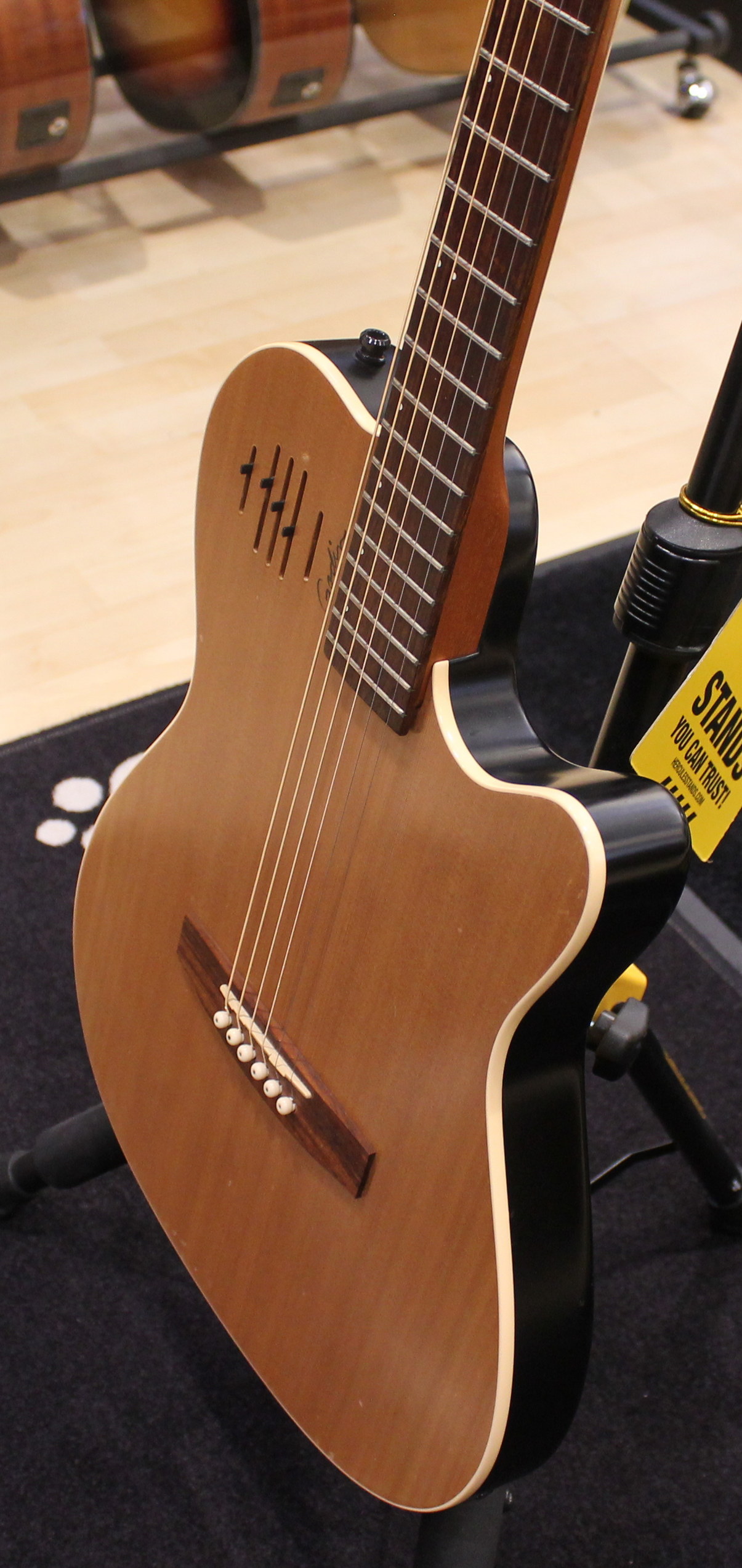 Godin A6 Natural SG USATO cod. 114422 - immagine 4