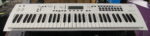 Korg Kross 2-61 Limited Edition White USATO cod. 108422