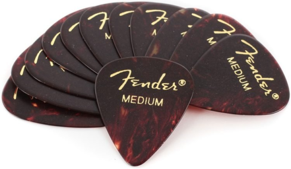 Fender Classic Celluloid Picks 351 Shell Medium