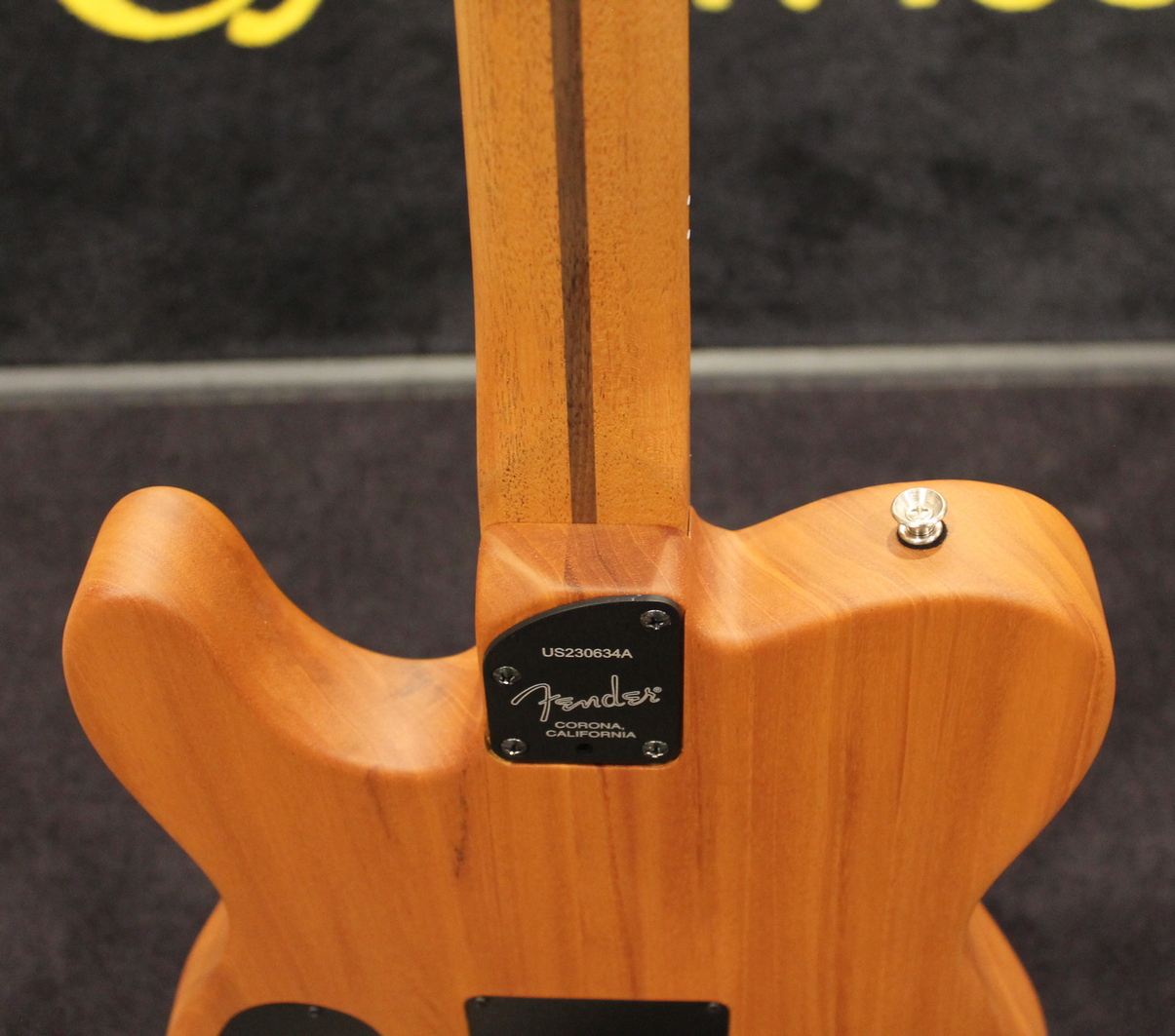 Fender Acoustasonic Telecaster Bourbon Burst USATO cod. 10723 - immagine 11