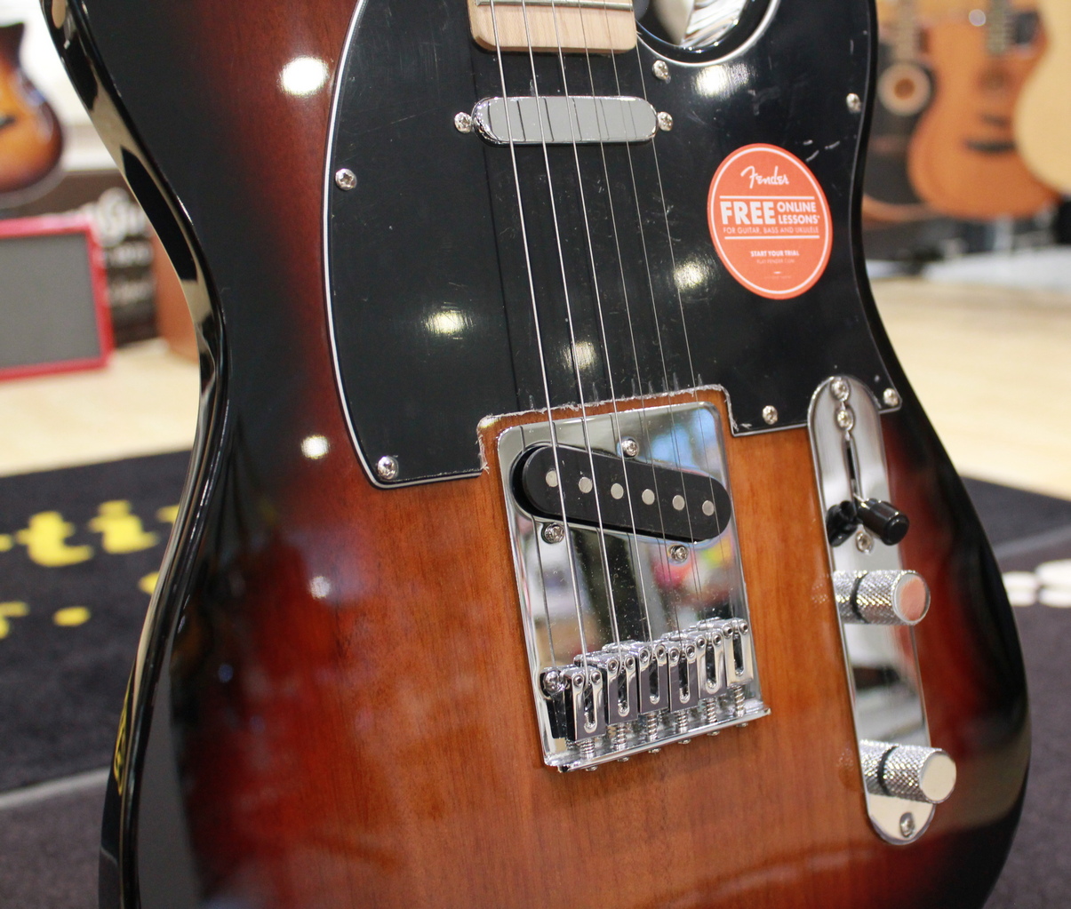 Squier Telecaster Affinity 3TS USATO cod. 8523 - immagine 3