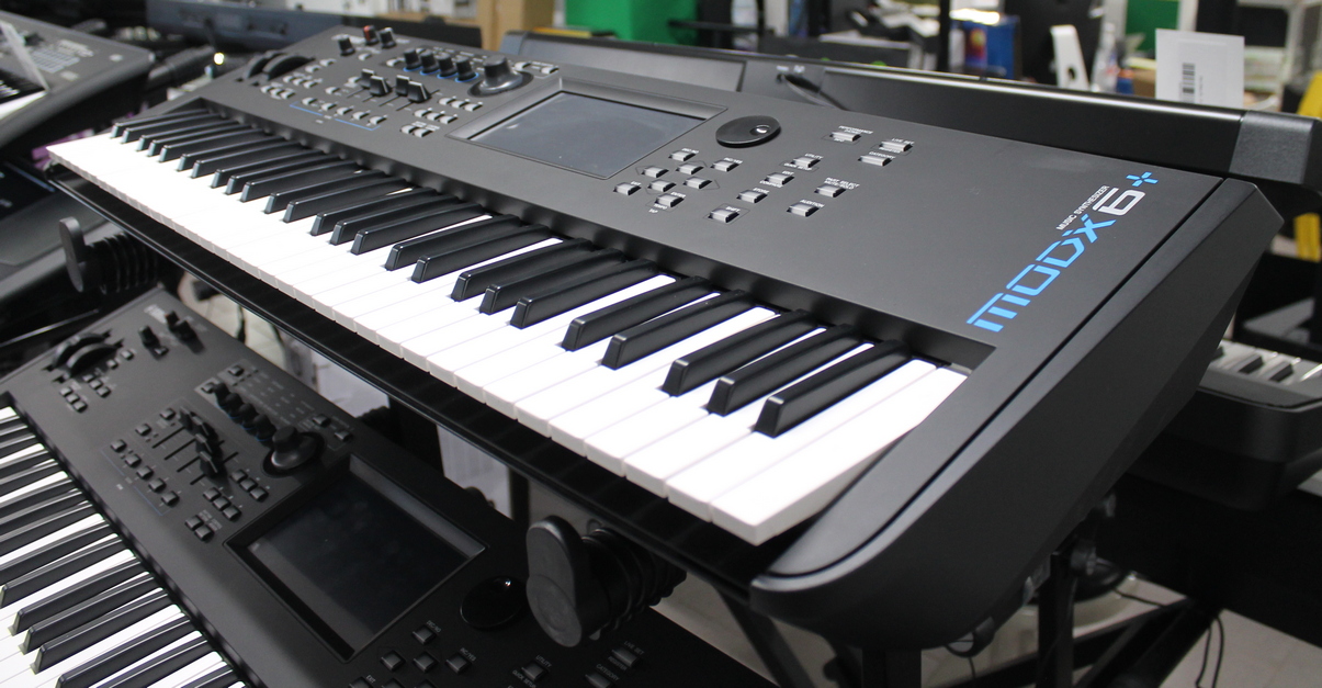 Yamaha MODX6+ USATO cod. 12223 - immagine 3
