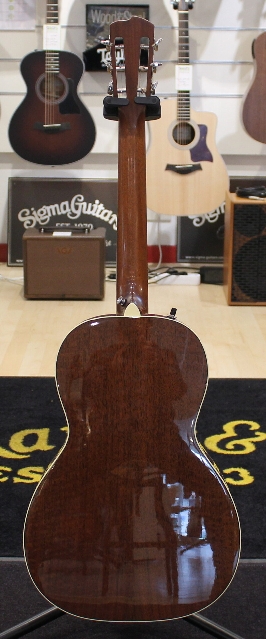 Breedlove Legacy Parlor Walnut USATO cod. 20823 - immagine 8