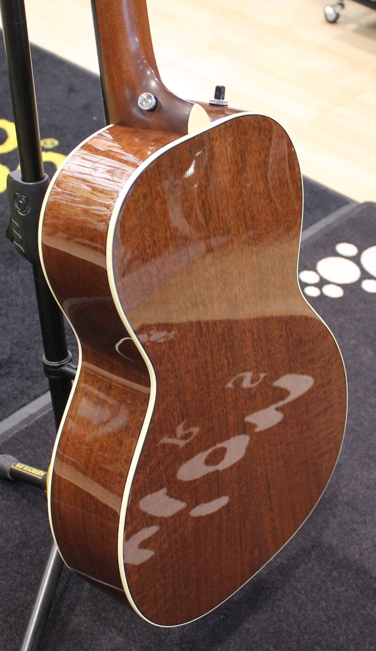 Breedlove Legacy Parlor Walnut USATO cod. 20823 - immagine 9