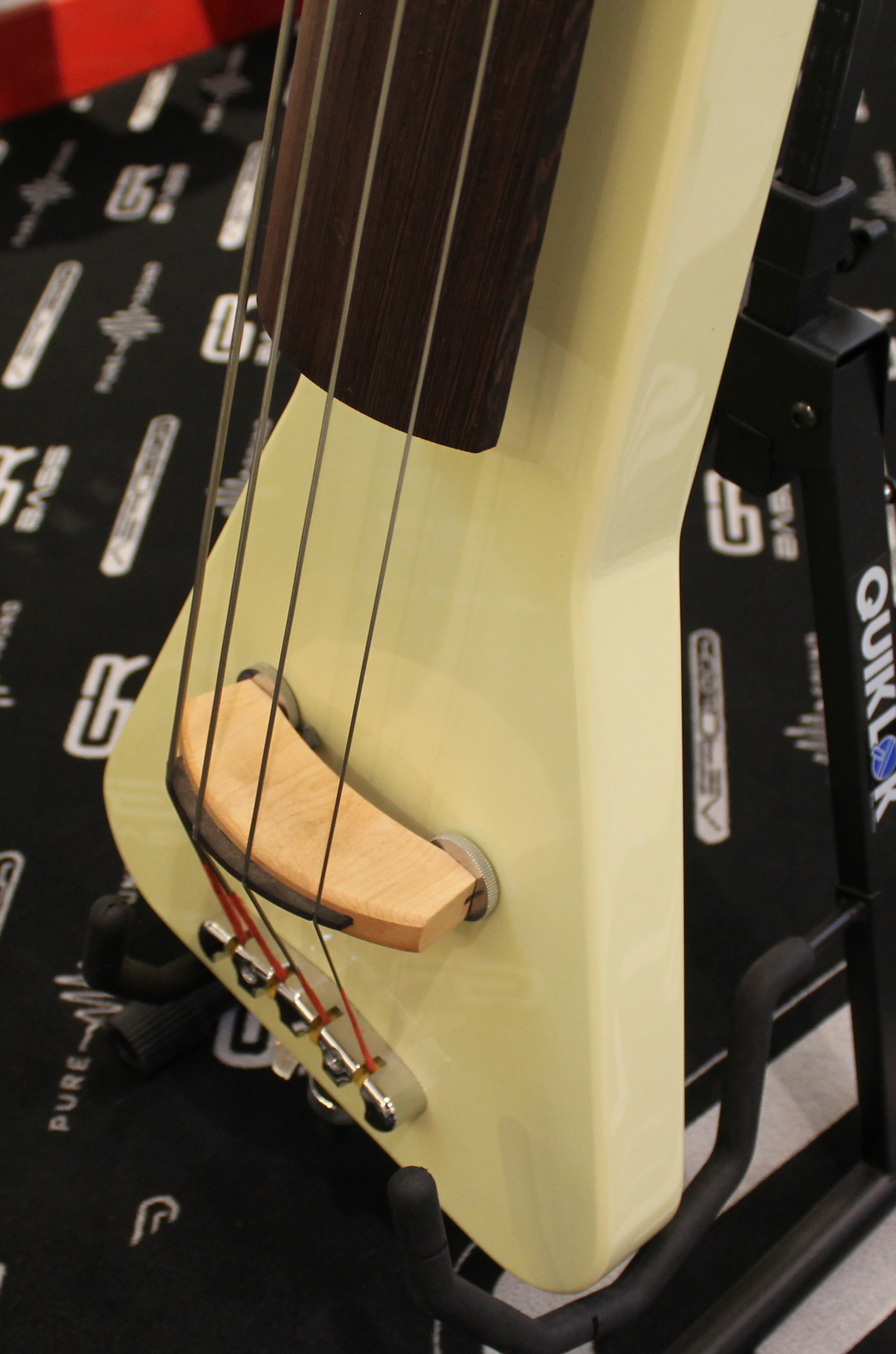 Warwick Triumph Lite 4 USATO cod. 15323 - immagine 3