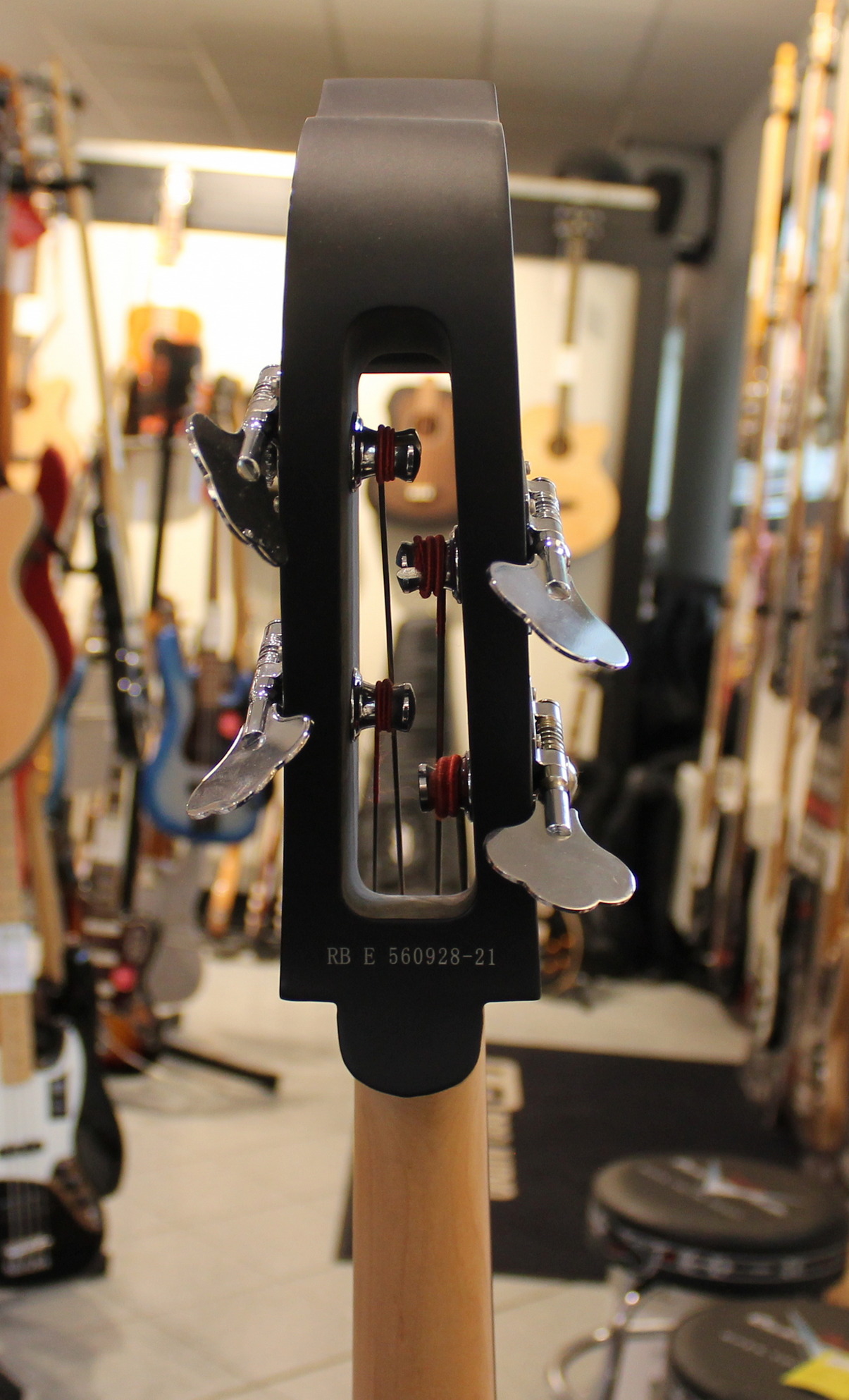 Warwick Triumph Lite 4 USATO cod. 15323 - immagine 9