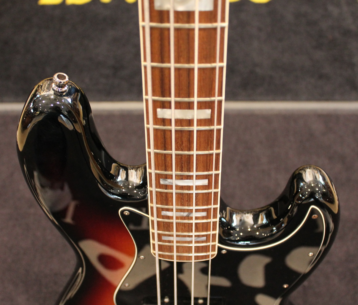 Fender Classic '70s Jazz Bass USATO cod. 42123 - immagine 5