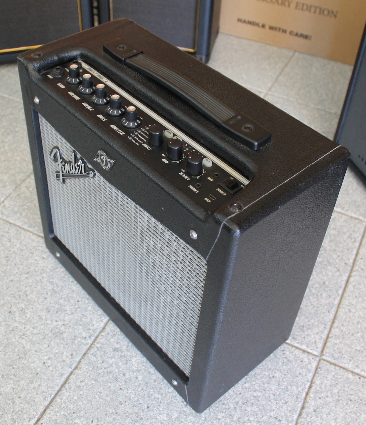 Fender Mustang I v2 USATO cod. 33323 - immagine 5