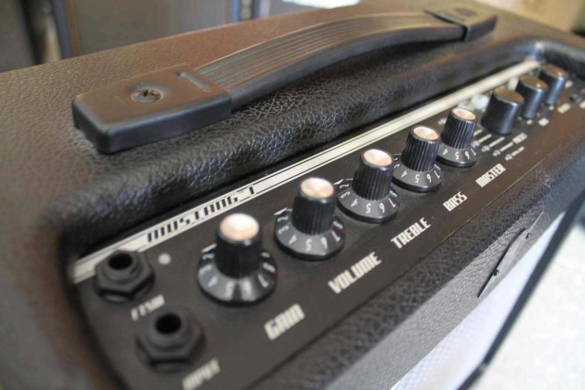 Fender Mustang I v2 USATO cod. 33323 - immagine 6