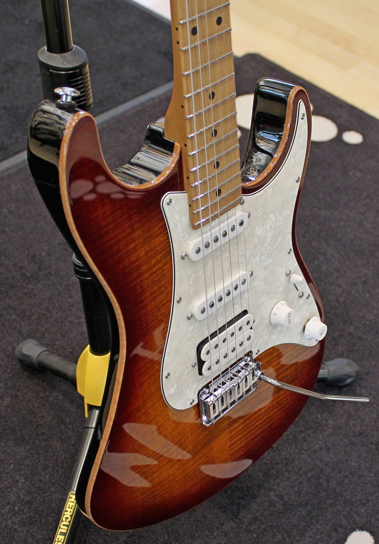 Suhr Standard Plus HSS USATO cod. 43023 - immagine 2