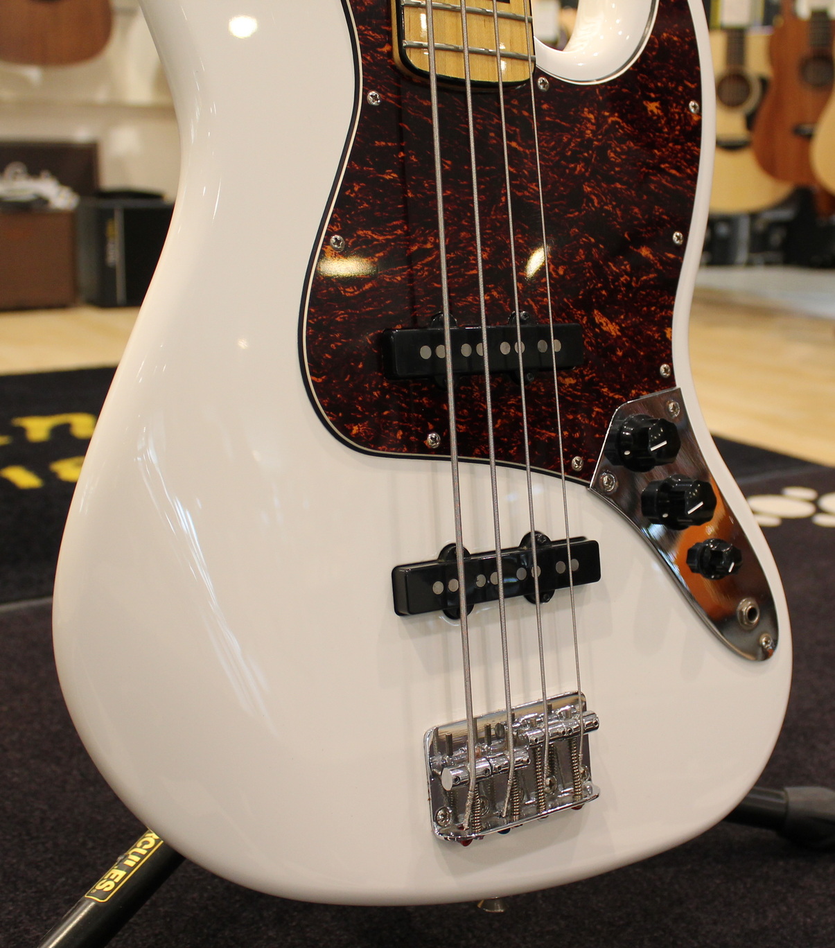 Squier Vintage Modified '70s Jazz Bass OWT MN USATO cod. 50923 - immagine 3