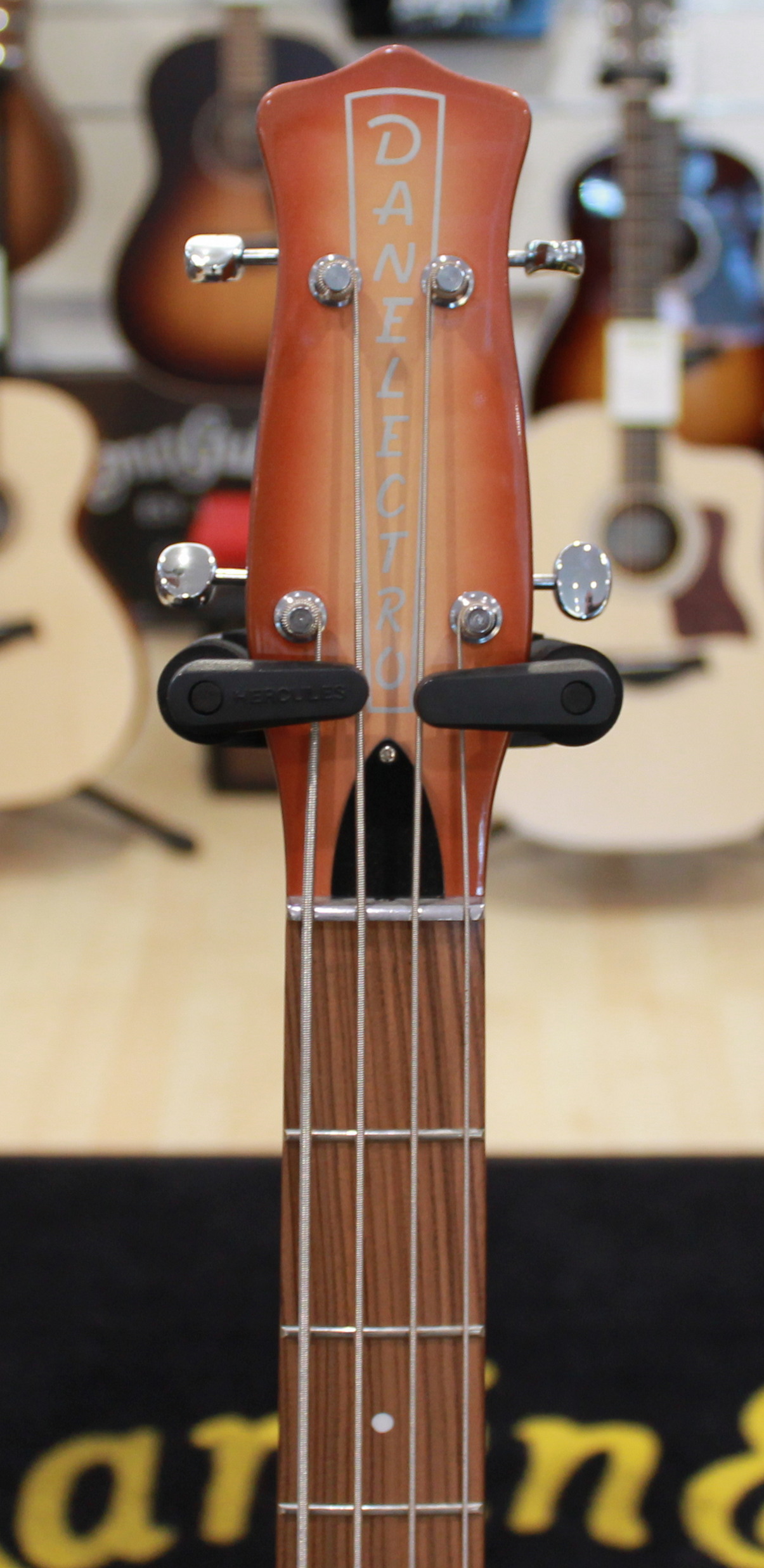 Danelectro '59DC Long Scale Bass COB USATO cod. 59323 - immagine 7