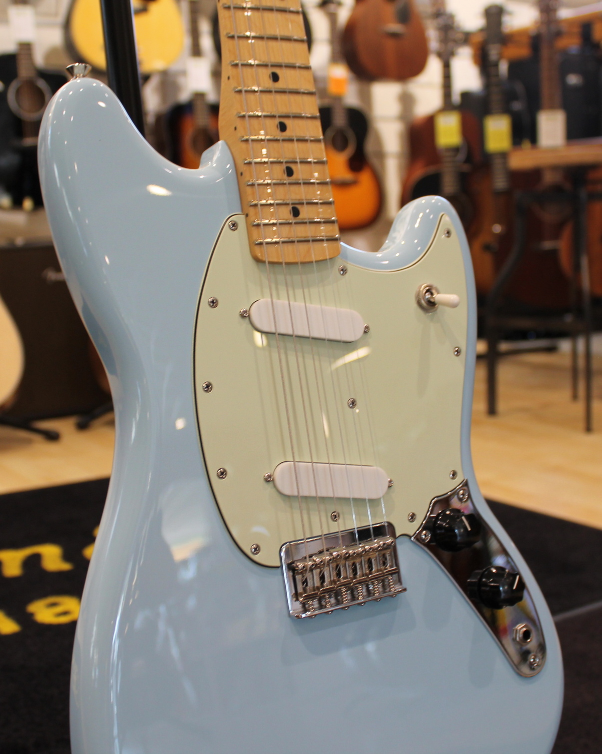 Fender Mustang Sonic Blue USATO cod. 60023 - immagine 3