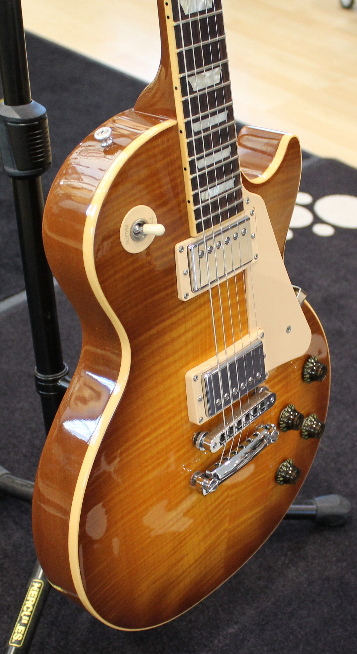 Gibson Les Paul Traditional Premium Finish USATO cod. 65423 - immagine 2