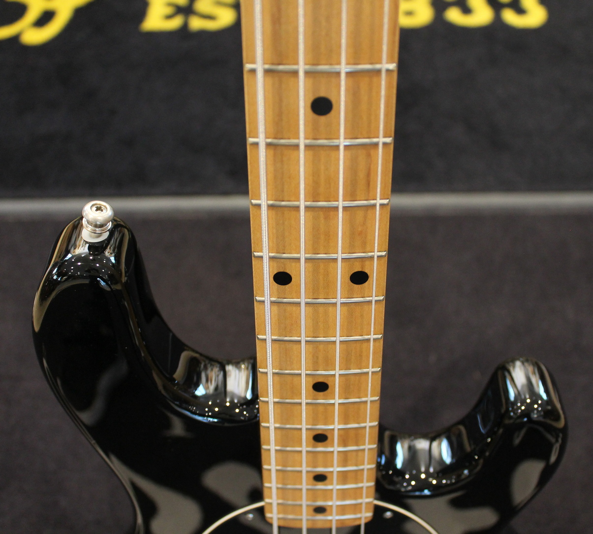 Music Man StingRay 4 HS Black USATO cod. 62123 - immagine 4