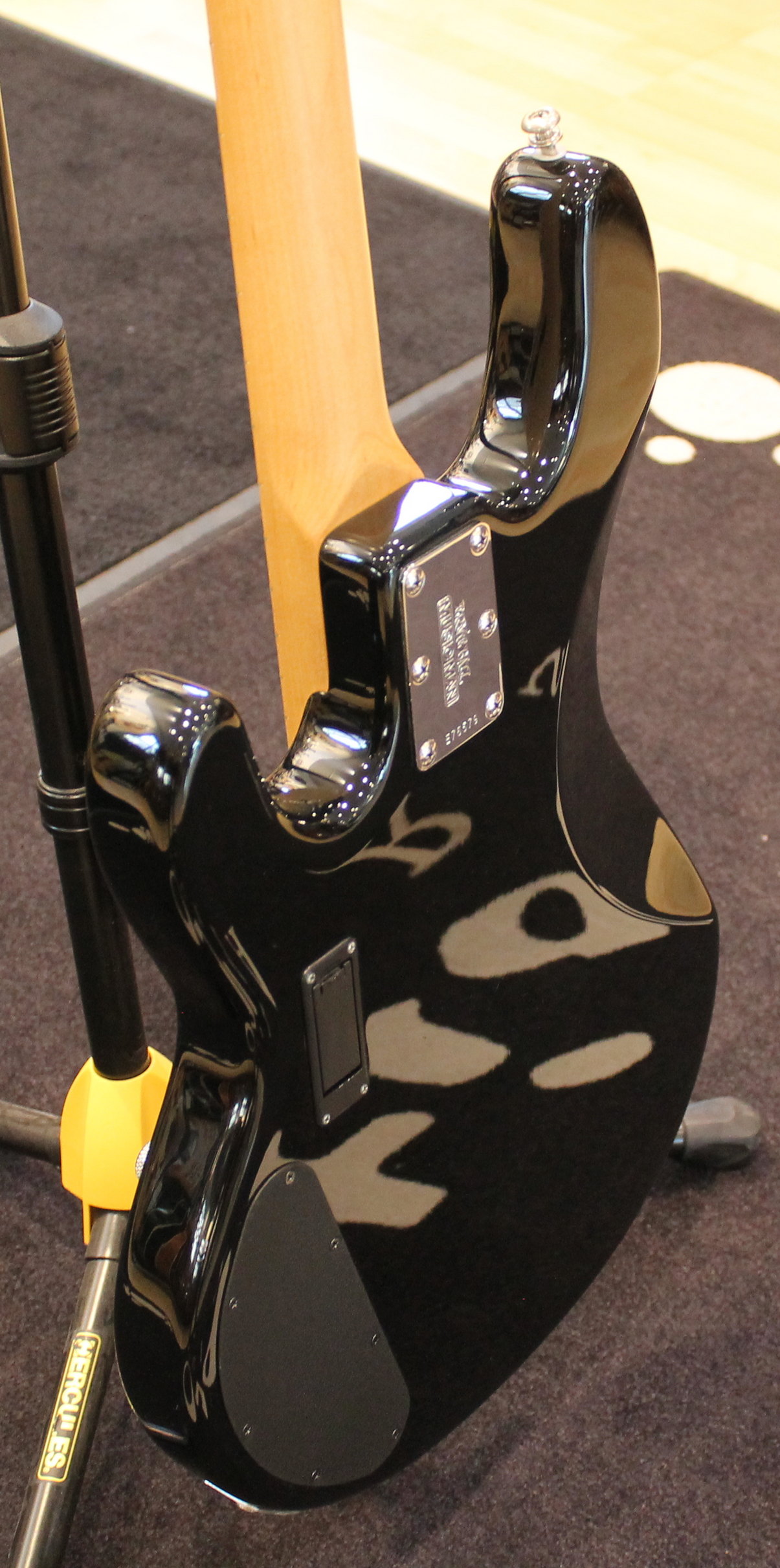 Music Man StingRay 4 HS Black USATO cod. 62123 - immagine 8