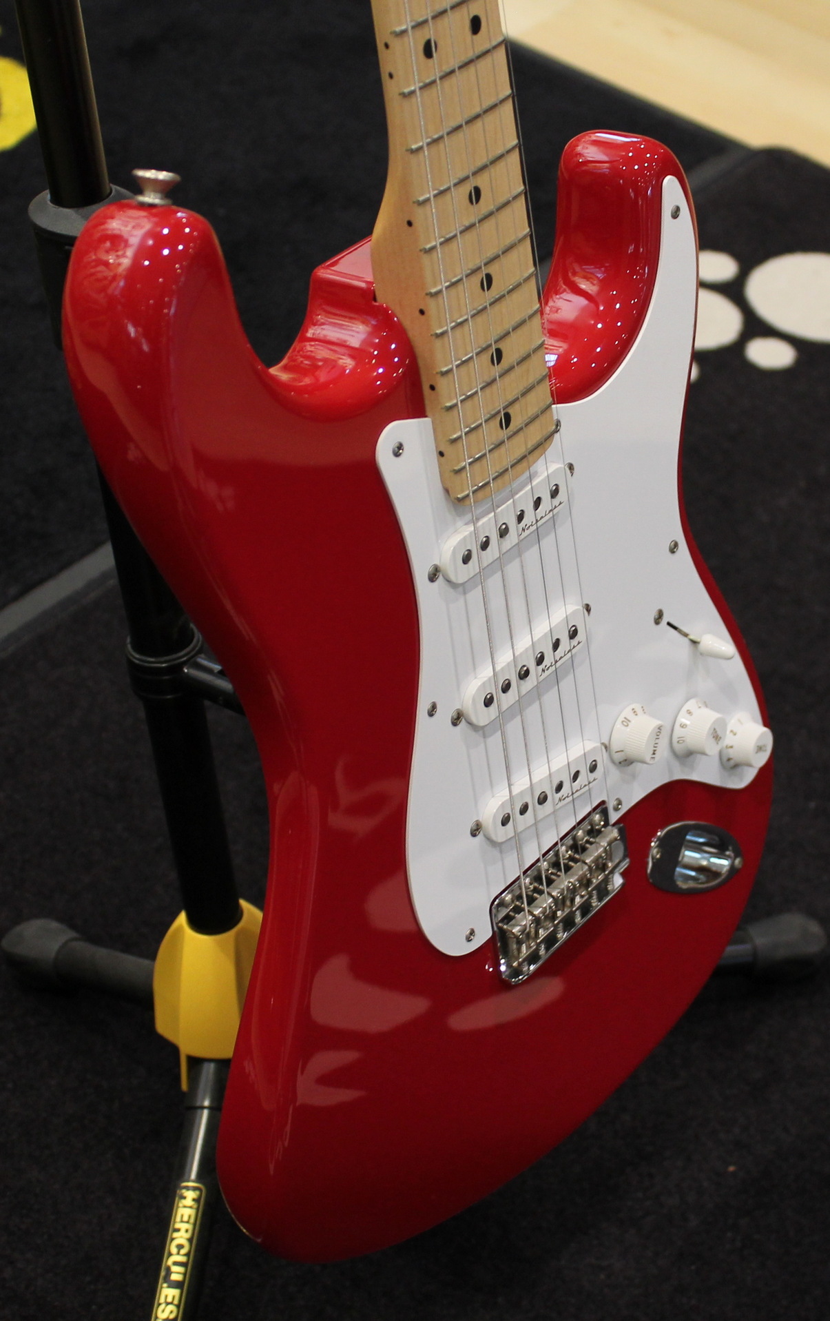 Fender Eric Clapton Stratocaster Torino Red USATO cod. 68923 - immagine 2
