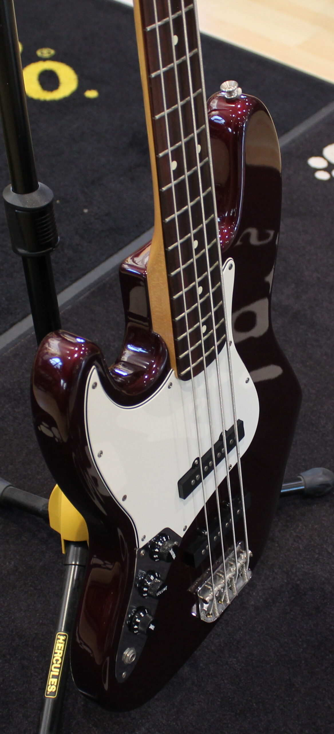 Fender Jazz Bass Midnight Wine RW LH USATO cod. 76923 - immagine 2