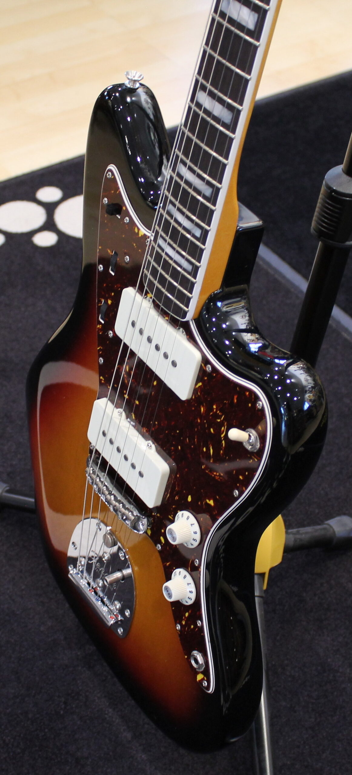 Fender AV II 66 Jazzmaster RW WT3TB EX DEMO cod. 75223 - immagine 4