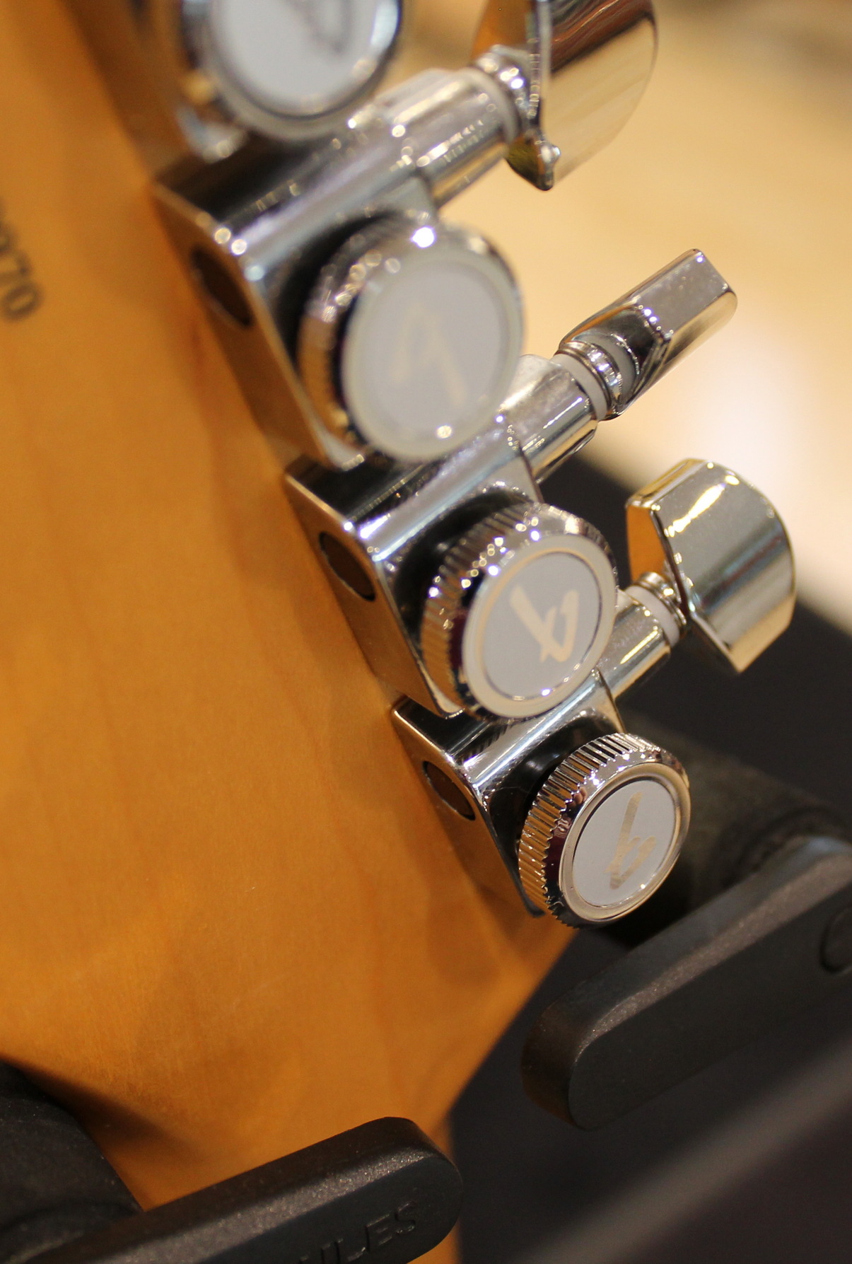 Fender Ultra Stratocaster HSS Texas Tea USATO cod. 75023 - immagine 14