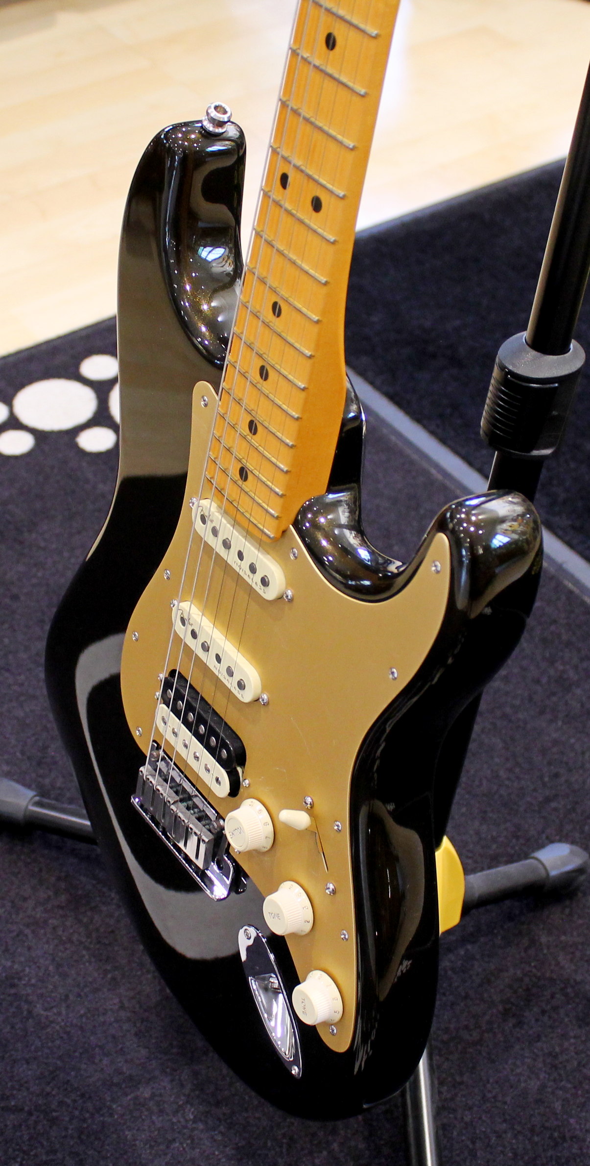 Fender Ultra Stratocaster HSS Texas Tea USATO cod. 75023 - immagine 4