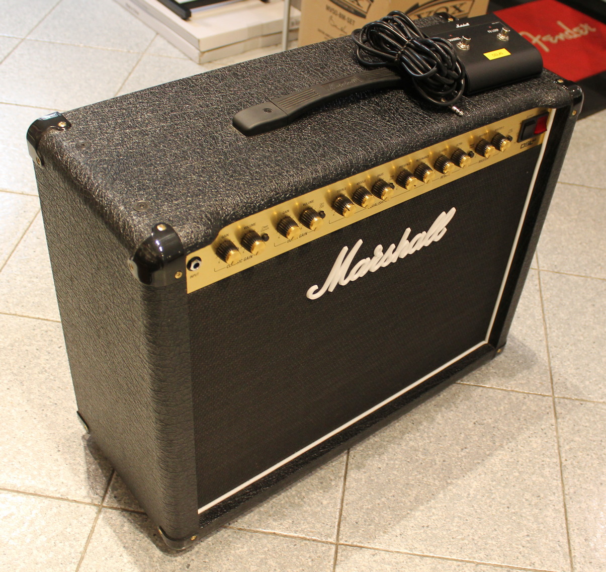 Marshall DSL40CR USATO cod. 68423 - immagine 3
