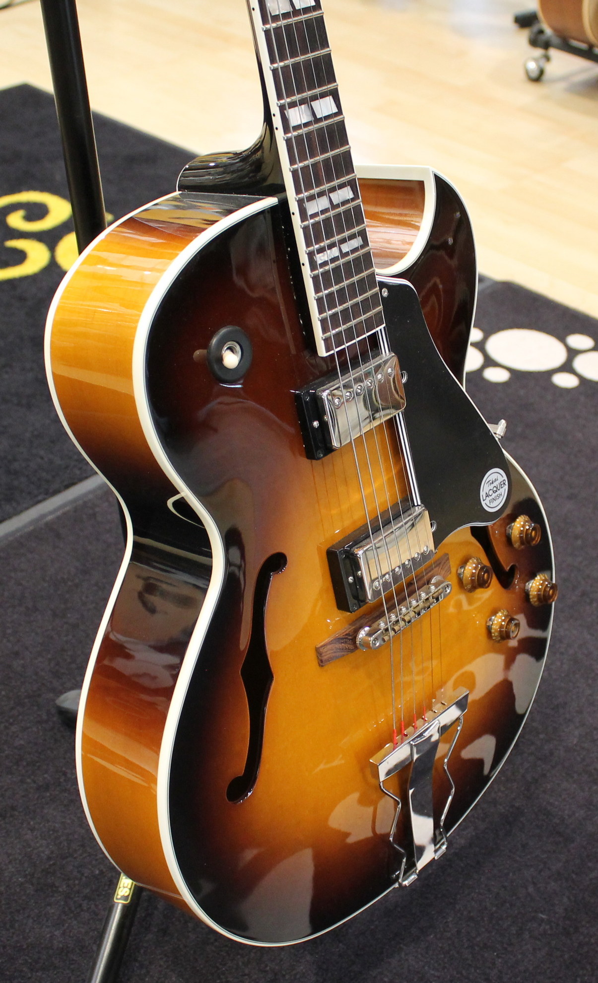 Tokai FA245 USATO cod. 69023 < Lenzotti Strumenti Musicali