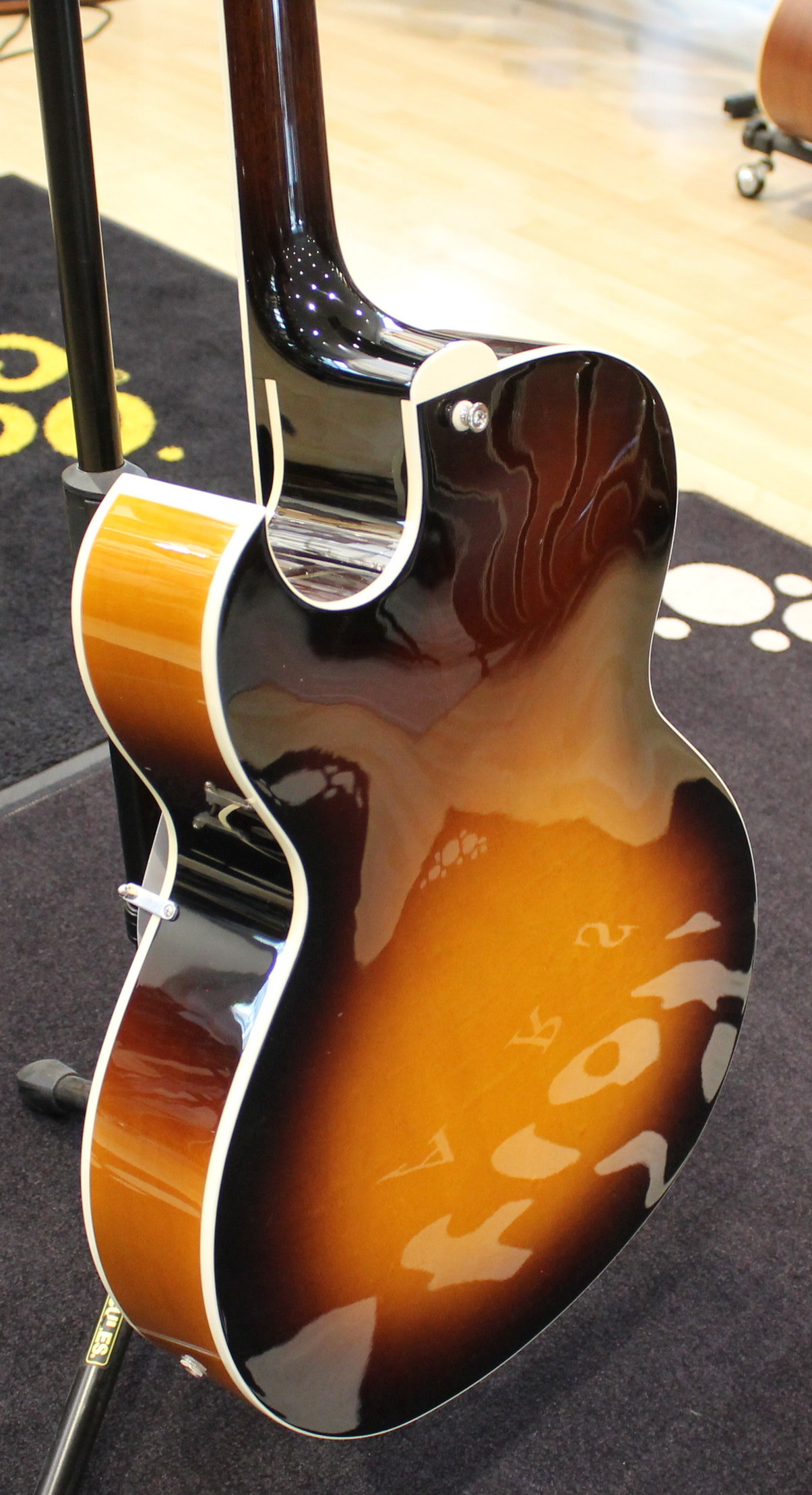 Tokai FA245 USATO cod. 69023 < Lenzotti Strumenti Musicali