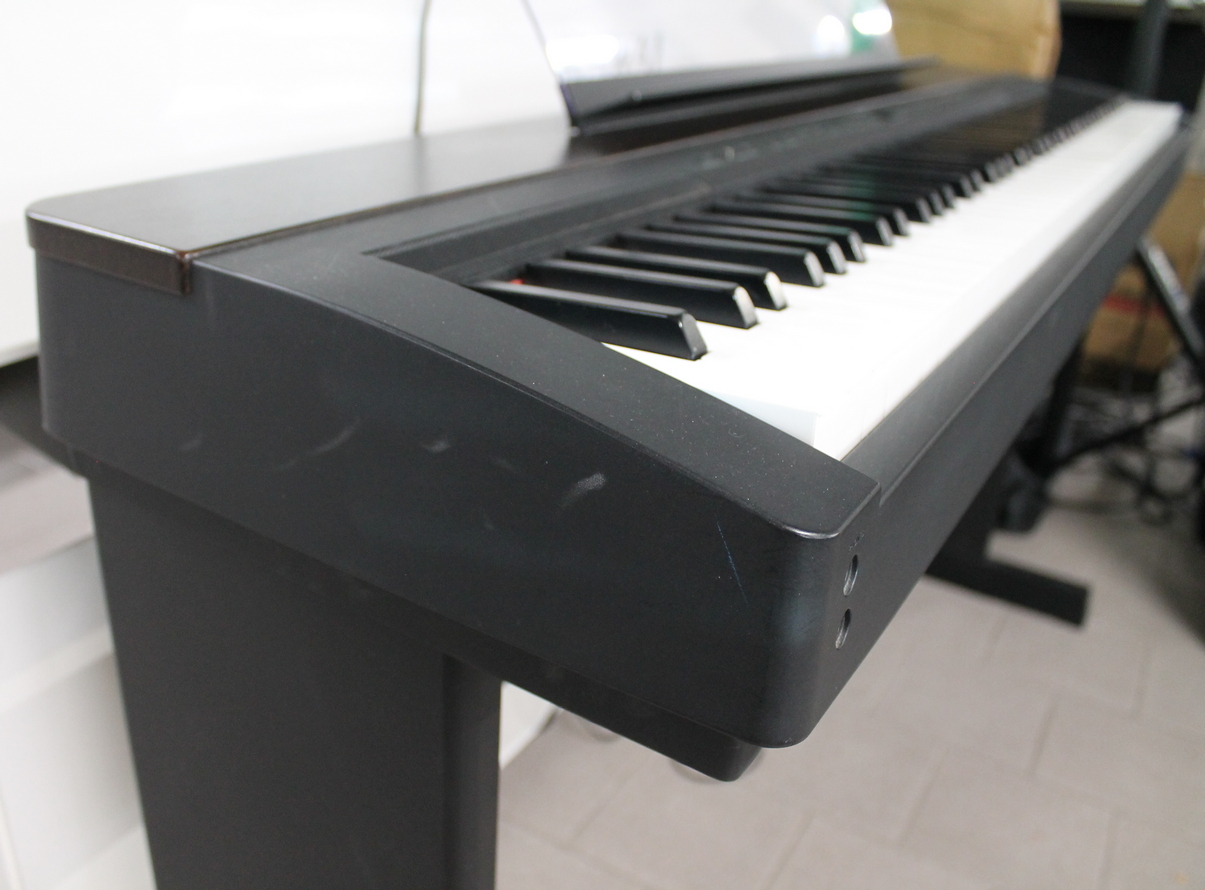 Yamaha P-140 + stand USATO 71823 - immagine 3