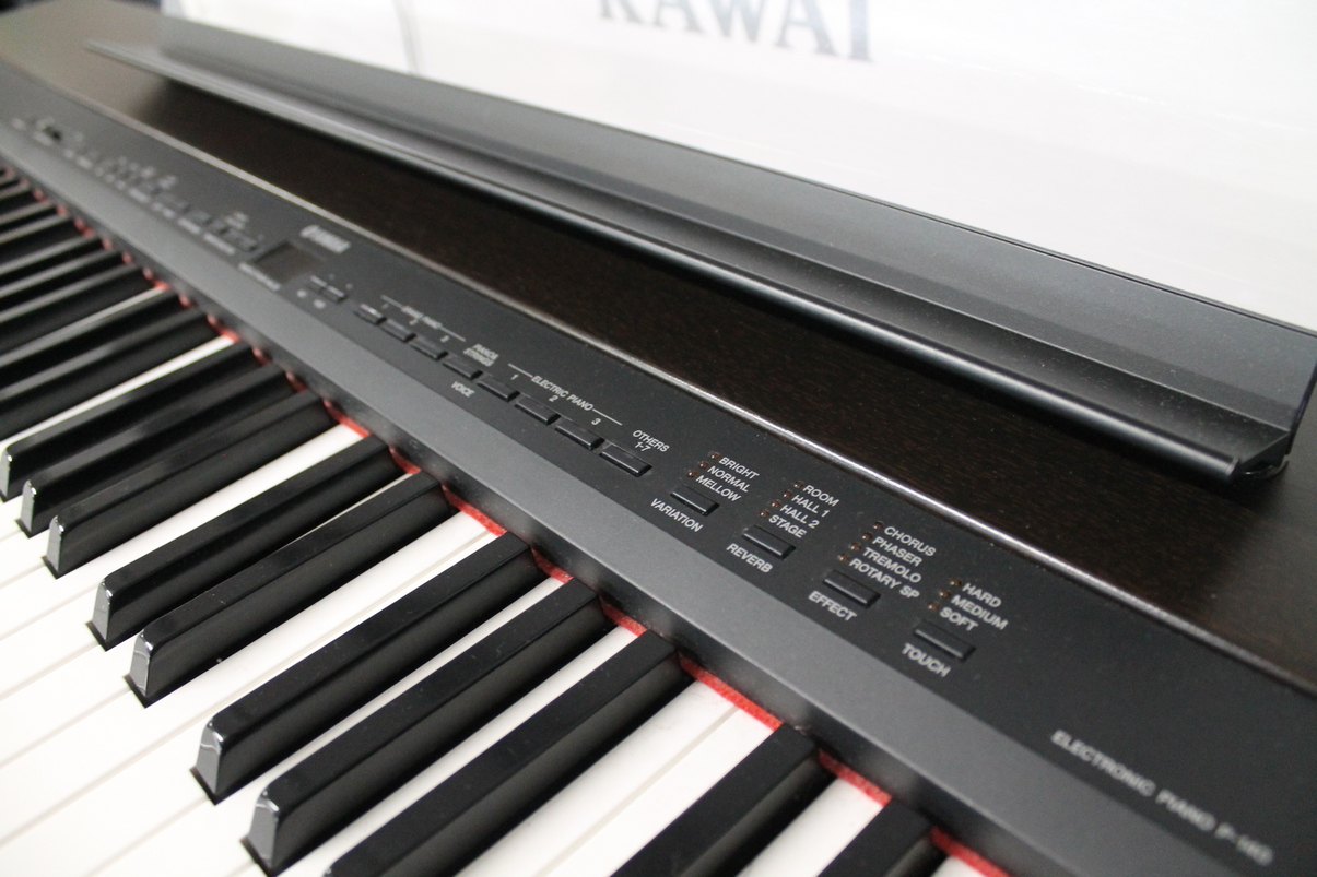 Yamaha P-140 + stand USATO 71823 - immagine 7