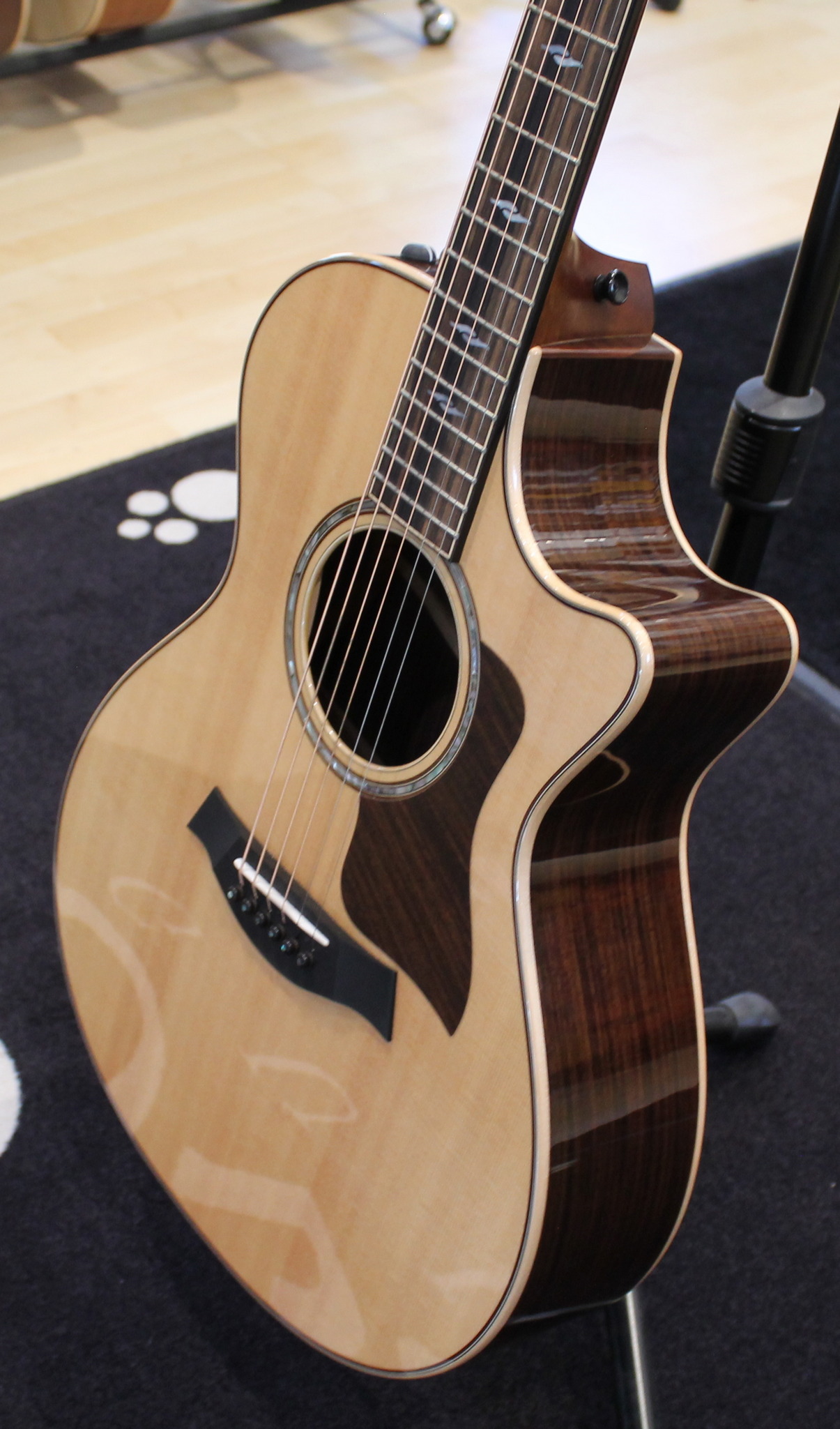 Taylor 812ce USATO cod. 81423 - immagine 4