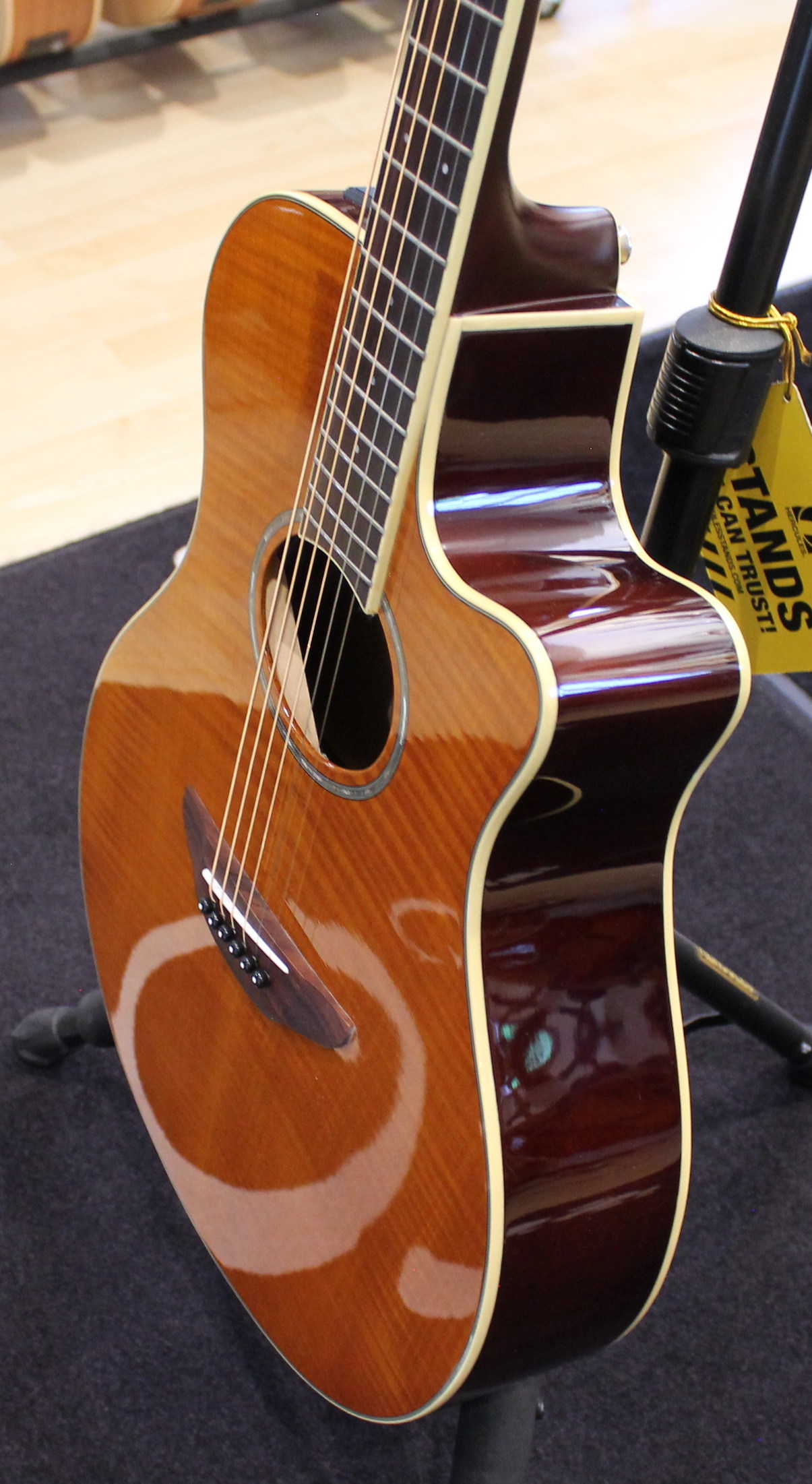 Yamaha APX-600FM Natural USATO cod. 85223 - immagine 4