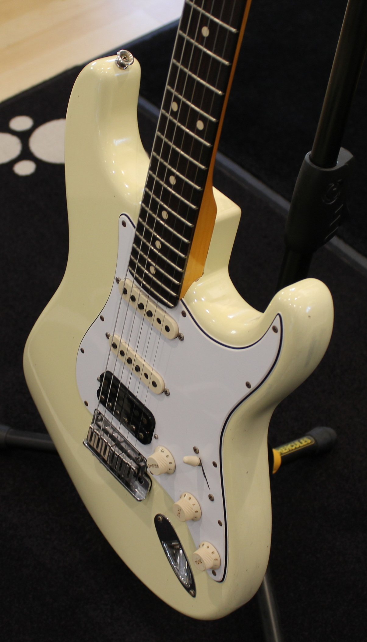 Fender '63 Journeyman Relic Stratocaster Olympic White USATO cod. 86523 - immagine 4