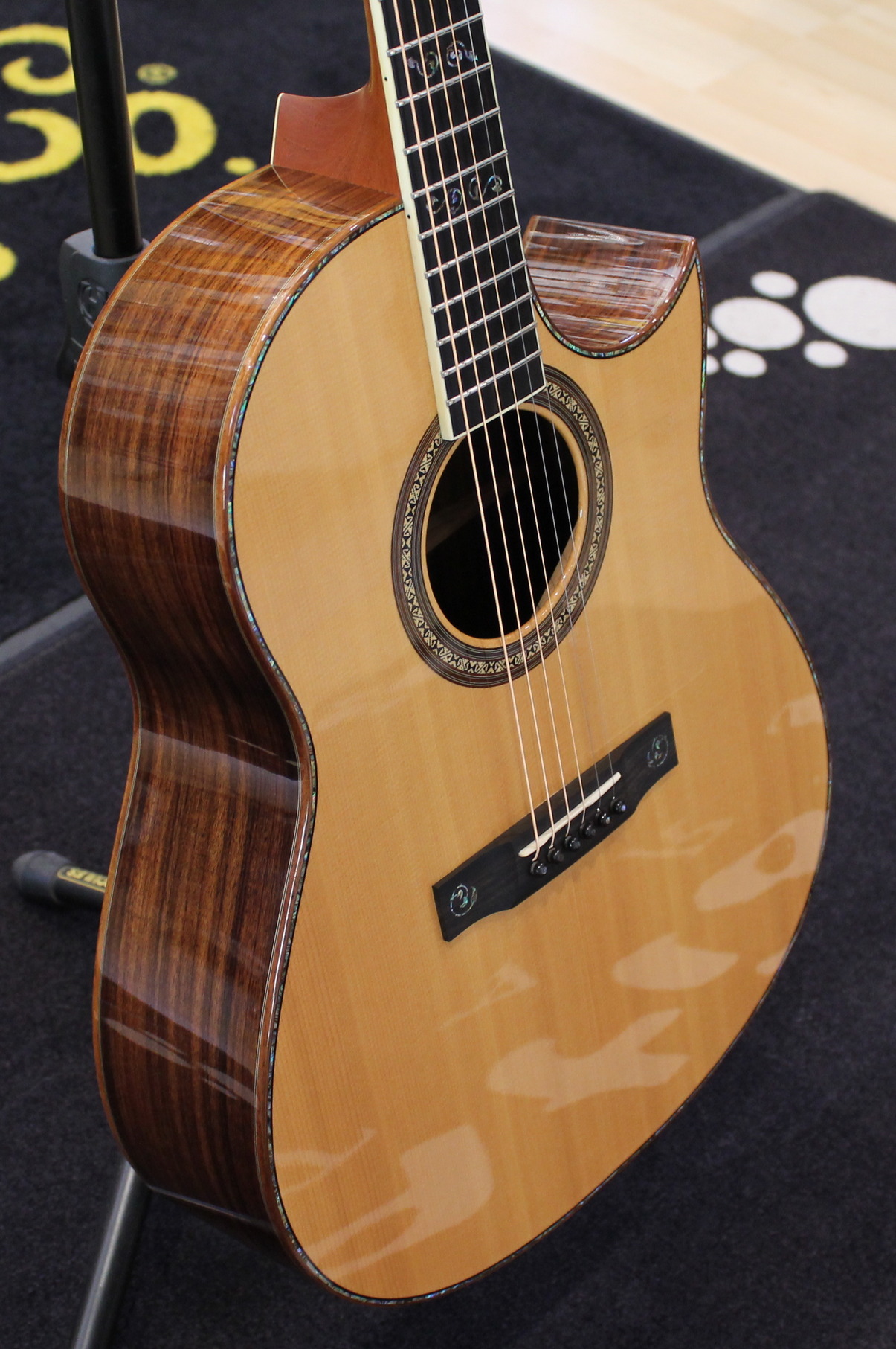 Larrivée C-10 USATO cod. 86323 - immagine 2