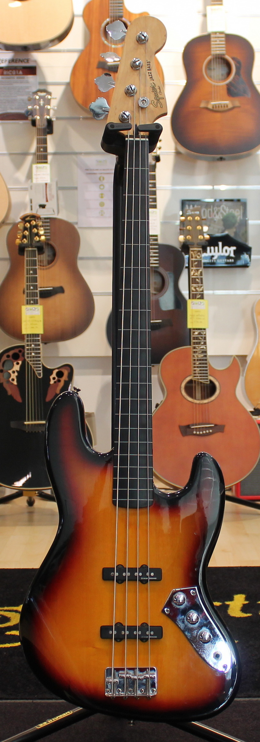 Squier Jazz Bass Fretless Vintage Modified USATO cod. 85623