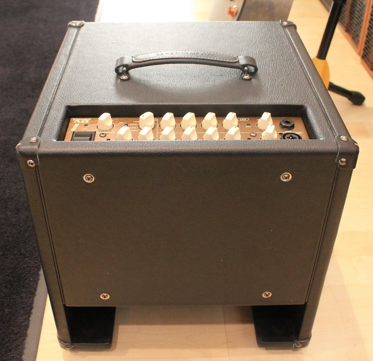 DV Mark AC101 USATO cod. 105523 - immagine 2