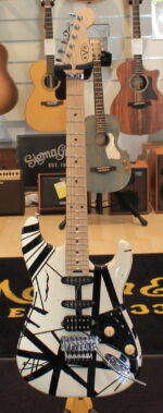 EVH Striped Series W/B USATO cod. 107623
