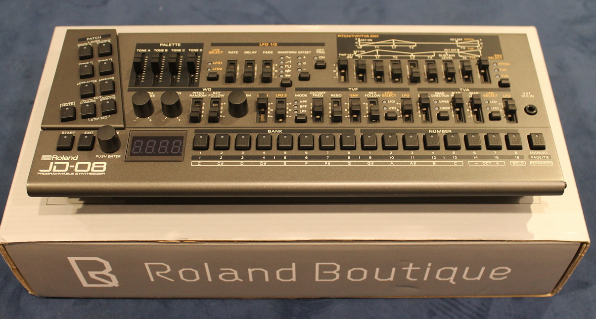 Roland JD-08 USATO cod. 99423