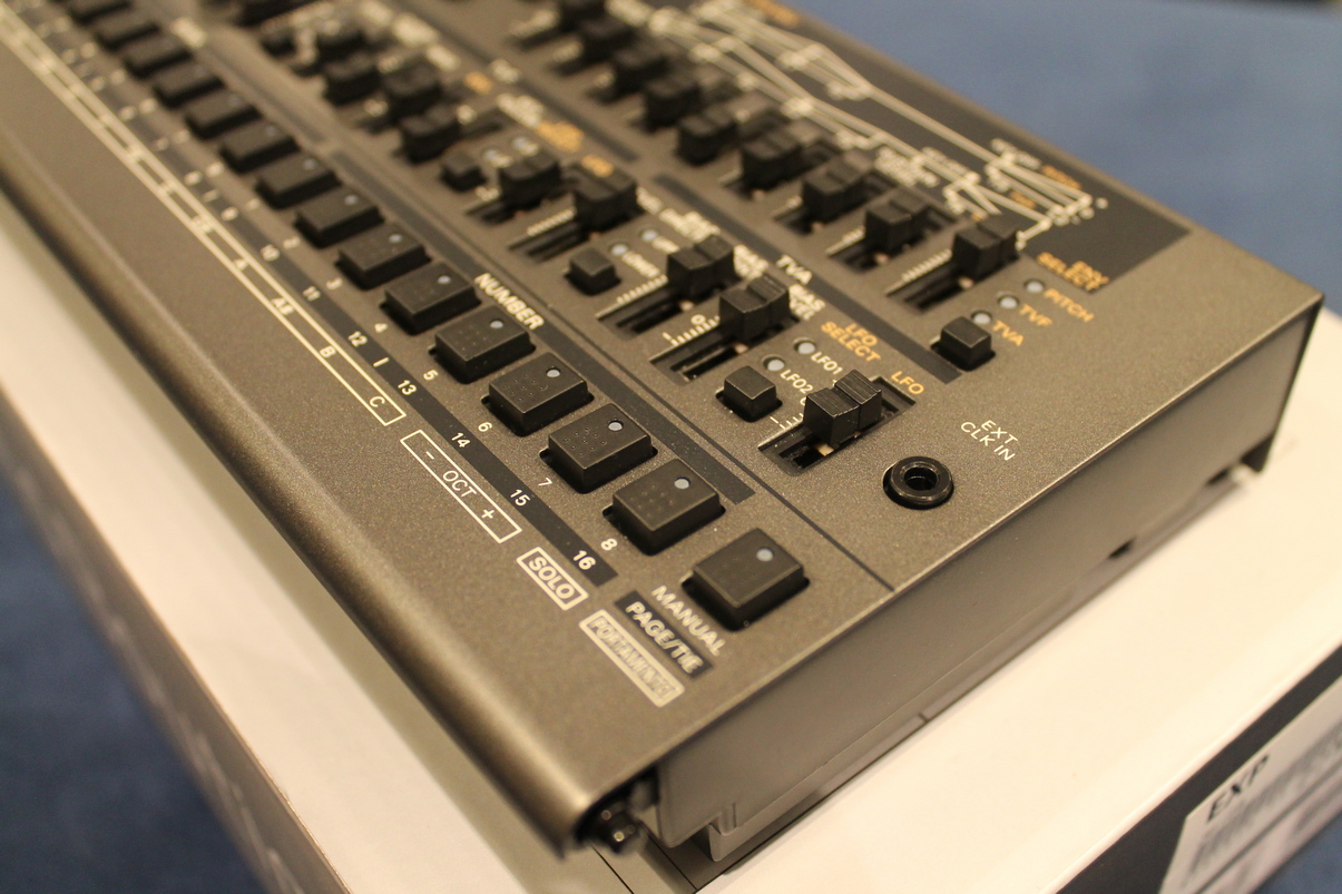 Roland JD-08 USATO cod. 99423 - immagine 3