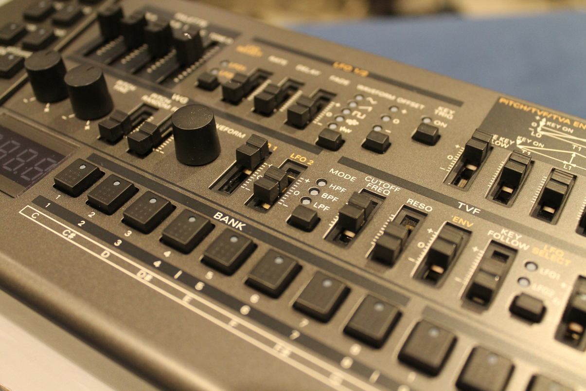 Roland JD-08 USATO cod. 99423 - immagine 4