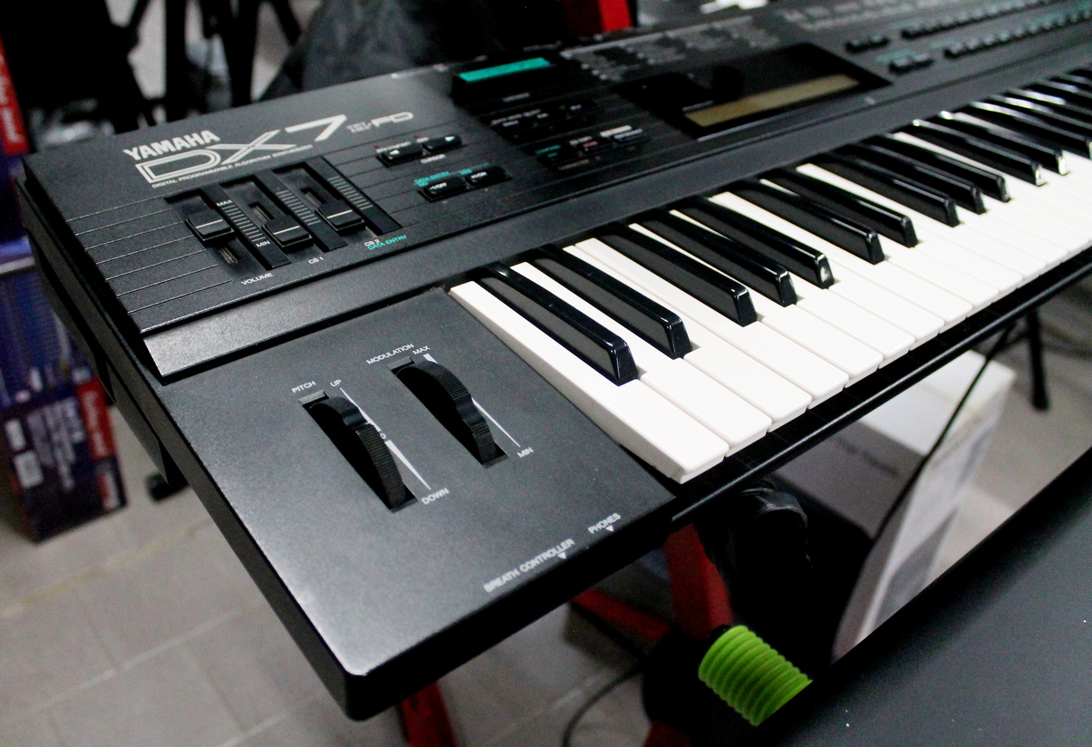 Yamaha DX-7 FDII USATO cod. 113323 - immagine 2
