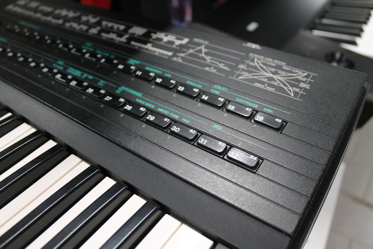 Yamaha DX-7 FDII USATO cod. 113323 - immagine 6
