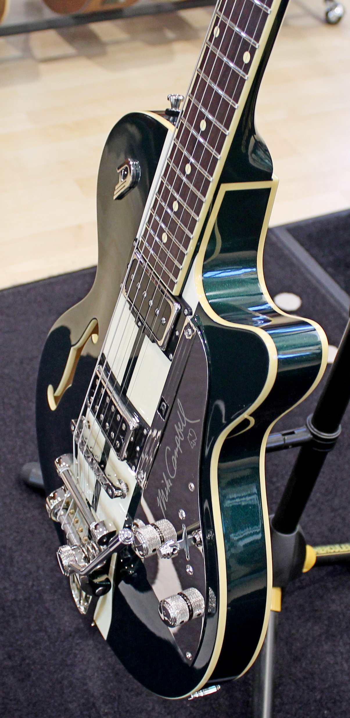 Duesenberg 40th Anniversary Campbell Catalina Green w/ Racing Stripes - immagine 4