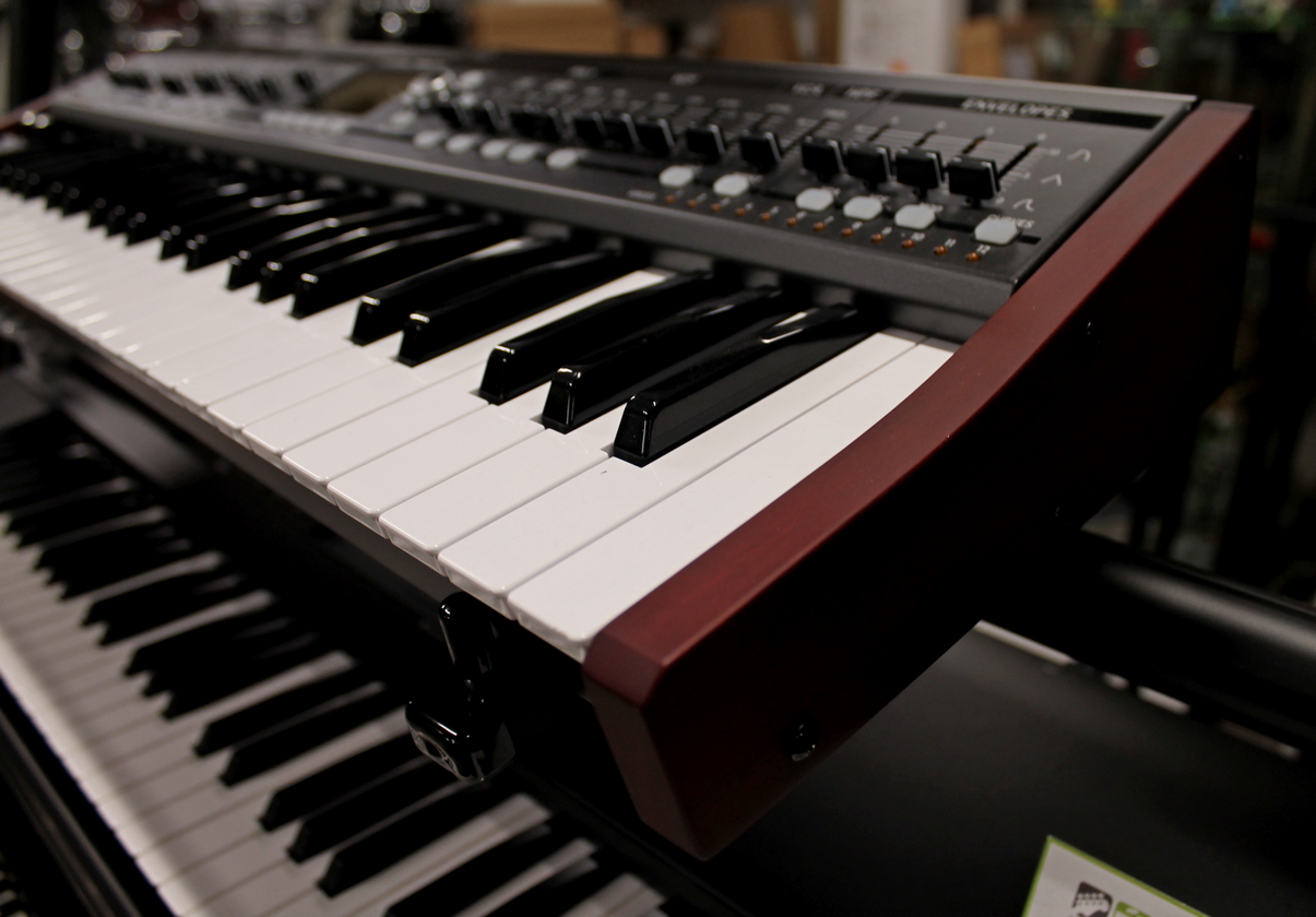 Behringer DeepMind 12 USATO cod. 10824 - immagine 3